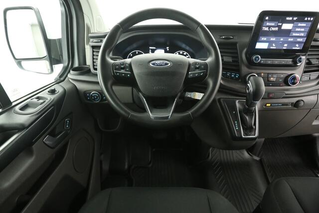 Ford TRANSIT CUSTOM Trend 2.0 Ecoblue L2H1 Automaat Airco Camera Cruise Carplay Trekhaak LED PDC 3 Persoons Traanplaat