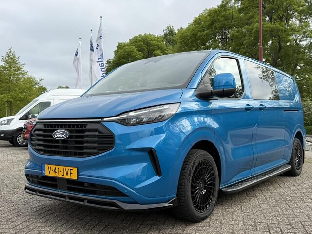 Ford TRANSIT CUSTOM 300 2.0 TDCI L2H1 Limited DC 136pk | SCI | Dubbele Cabine | Digital Aqua Blue | Trekhaak | Dubbele Schuifdeur | Bijrijdersstoel | Sidesteps | Bumperpakket | Zwarte velgen | Stoelverwarming | Camera