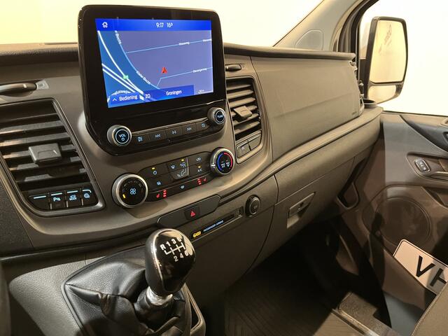 Ford TRANSIT CUSTOM 340 2.0 TDCI L1H1 Trend 130 PK Servicebus / Sortimo Inrichting / Euro 6 / Schuifdeur L + R / 220V. / Airco / Cruise Control / PDC / CarPlay / Trekhaak / Navigatie /