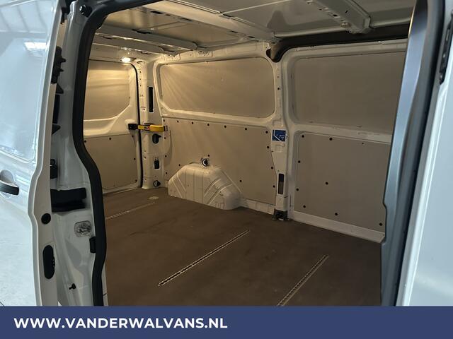 Ford TRANSIT CUSTOM 2.0 TDCI 131pk L2H1 Euro6 Airco | Android Auto | Cruisecontrol | Parkeersensoren Verwarmde voorruit, Stoelverwarming, 2800kg trekvermogen, Bijrijdersbank