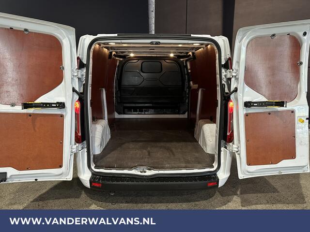 Ford TRANSIT CUSTOM 2.0 TDCI 131pk L2H1 Euro6 Airco | LED | Cruisecontrol | Verwarmde voorruit | Parkeersensoren Bijrijdersbank, 2800kg trekvermogen