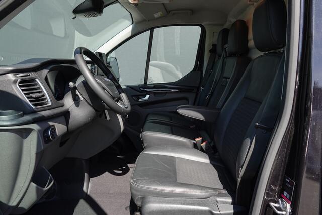Ford TRANSIT CUSTOM L2H1 2.0Tdci 170Pk | Sport | 2xSchuifdeur | Camera | Trekhaak | Achterspoiler | 17'' | Agate Black