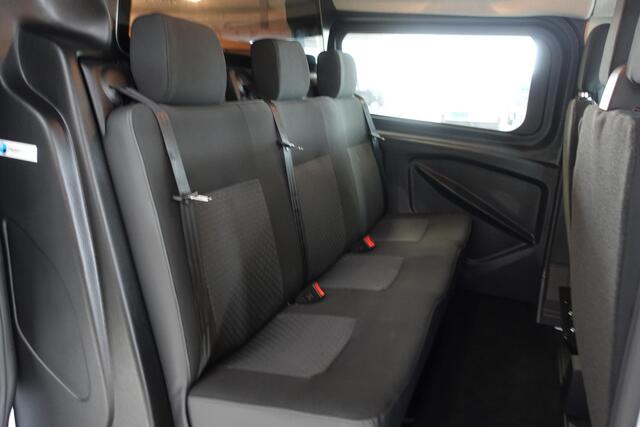Ford TRANSIT CUSTOM 300 2.0 TDCI L2H1 Trend Dubbele Cabine Automaat Airco Bluetooth Cruise Control Navi Trekhaak