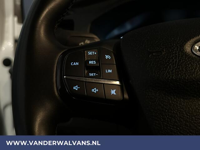 Ford TRANSIT CUSTOM 2.0 TDCI 131pk L2H1 Euro6 Airco | Stoelverwarming | Multimedia Scherm | 2800kg trekvermogen Cruisecontrol, Parkeersensoren, Bijrijdersbank, verwarmde voorruit