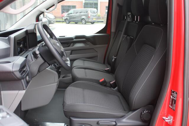 Ford TRANSIT CUSTOM 320 2.0 TDCI L2H1 Trend 136pk - 2x Schuifdeur - Carplay - Camera - Stoelverwarming - LED - 70l tank - Rijklaar