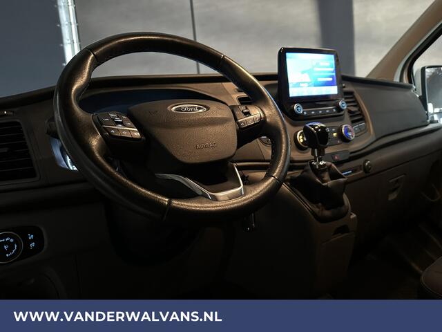 Ford TRANSIT CUSTOM 2.0 TDCI L2H1 Euro6 Airco | Camera | Navigatie | Android Auto | Cruisecontrol | LED Stoelverwarming, Verwarmde voorruit, Parkeersensoren, 2800kg trekvermogen, Bijrijdersbank