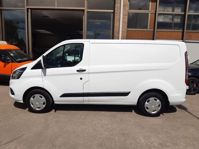 Ford TRANSIT CUSTOM 2.0 TDCI 96Kw/130Pk Airco , Cruisecontrol, Trekhaak 2500Kg, Trend