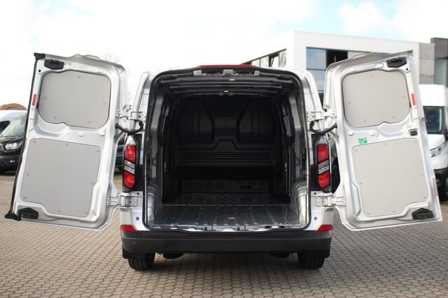 Ford TRANSIT CUSTOM 320 2.0TDCI 170pk L2H1 Trend | 4x4 | AWD | Automaat | L+R Zijdeur | Stoel+Stuurverwarming | Sync 4 13" | Keyless | Camera | Carplay/Android | Lease 771,- p/m