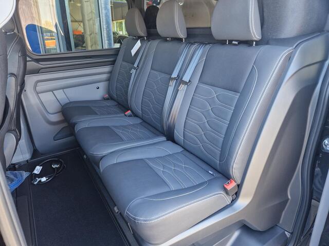 Ford TRANSIT CUSTOM 320 L2 Limited/Titanium 233pk e-CVT PHEV incl. ¤4.422,- korting! | Dubbele cabine Snoeks leder | Full led | Dubbele zij-schuifdeur | Direct uit voorraad leverbaar! | Full options