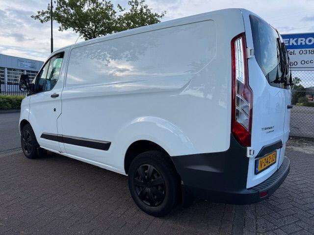 Ford TRANSIT CUSTOM 270 2.0 TDCI L1 H1 Trend Euro 6 3persoons 97.000km Airco,Navigatie 1e Eigenaar