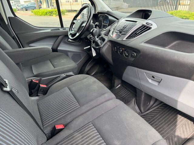 Ford TRANSIT CUSTOM 270 2.0 TDCI L1 H1 Trend Euro 6 3persoons 97.000km Airco,Navigatie 1e Eigenaar