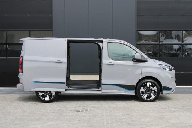 Ford TRANSIT CUSTOM 320 2.0 TDCI L1H1 Sport 170pk - 2x Schuifdeur - 19" LM velgen - ACC - Blind spot - Navi - Camera - Verwarmd stuur - 70l tank - Rijklaar