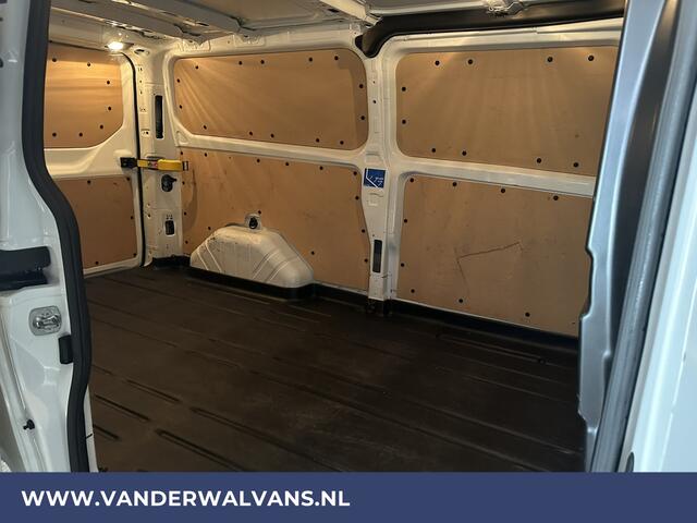 Ford TRANSIT CUSTOM 2.0 TDCI 131pk L2H1 Euro6 Airco | 2800kg trekhaak | LED | Cruisecontrol | Apple Carplay Android Auto, Stoelverwarming, Verwarmde voorruit, Parkeersensoren, Bijrijdersbank