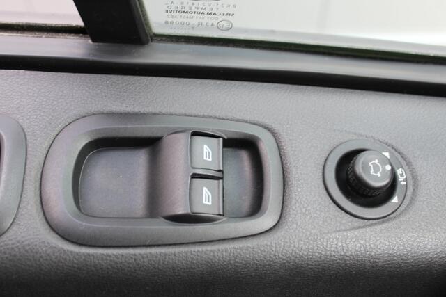 Ford TRANSIT CUSTOM 270 2.0-105pk TDCI L1H1 Trend. Cruise Control - Airco - Bluetooth - Sensoren V+A - Voorruitverwarming- Metallic Blauw - Imperiaal