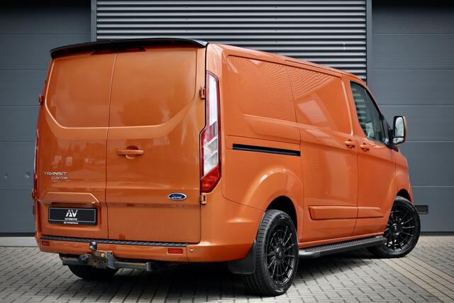 Ford TRANSIT CUSTOM 320 2.0 TDCI AUT 170PK Limited | L+R Schuifdeur | Camera | Xenon | CarPlay | Standkachel | Trekhaak | Stoelverwarming | Airco | Dealer onderhouden | Raptor Edition | Nieuwe APK | Onderhoudsbeurt