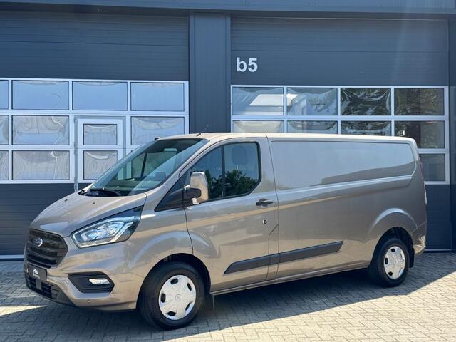 Ford TRANSIT CUSTOM 2.0 TDCI 130PK L2H1 GB / Navi / 2700kg Trekhaak / Voorruitverwar