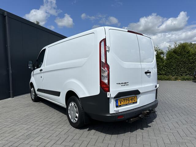 Ford TRANSIT CUSTOM 2.0 TDCI / L1H1 / 1e EIG. / TREKHAAK / INRICHTING / AIRCO / CRUISE / PDC / 3-ZITS