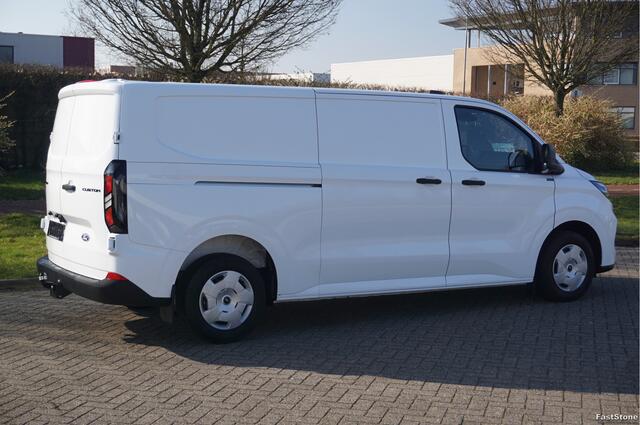 Ford TRANSIT CUSTOM 300L 130PK Trend BPM VRIJ!! Apple CP/ Android A. Cam, Stoel-Stoel Trekhaak!! NR. B01*