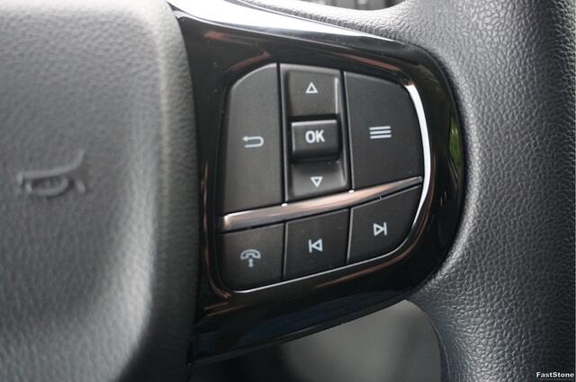 Ford TRANSIT CUSTOM 300L 130PK Trend BPM VRIJ!! Apple CP/ Android A. Cam, Stoel-Stoel Trekhaak!! NR. B01*