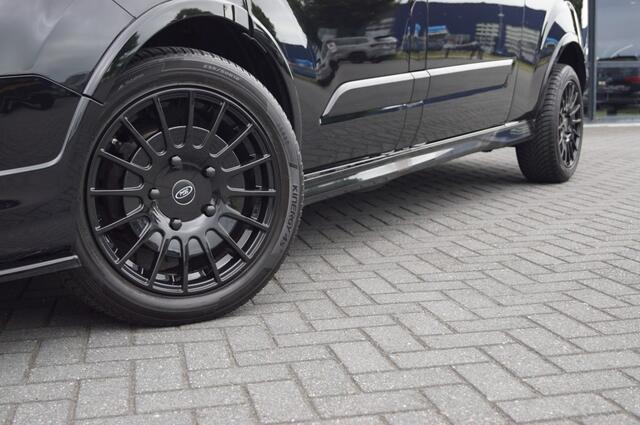 Ford TRANSIT CUSTOM 320 2.0 TDCI L2H1 Sport Dubbele cabine 185pk /Navi/ Trekhaak 2800kg/Camera