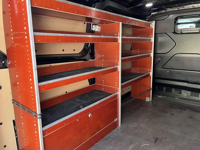 Ford TRANSIT CUSTOM 290 2.0 TDCI L1H1 Sport 170pk Automaat! | Trekhaak | Winter Pack | Achteruitrijcamera | Dakdragers | Inbouw |