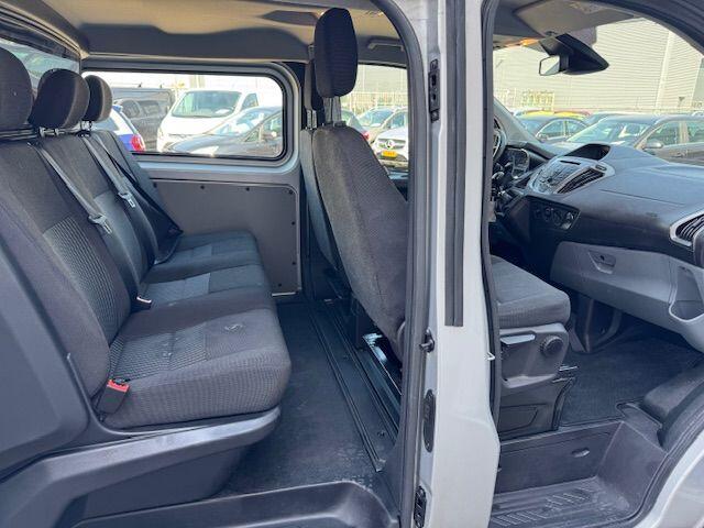 Ford TRANSIT CUSTOM 2.0 TDCI 130pk L1 H1 Trend Dubbel Cabine 5persoons Airco,Cruisecontrol,Camera Nette Auto