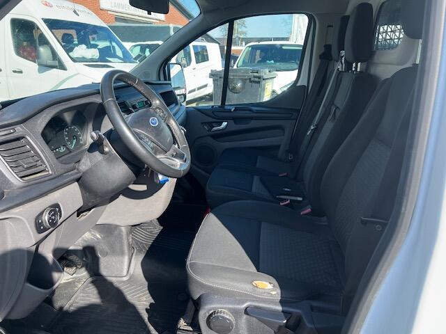 Ford TRANSIT CUSTOM 340 2.0 TDCI 96kw L1H2 AIRCO KLIMA EURO6