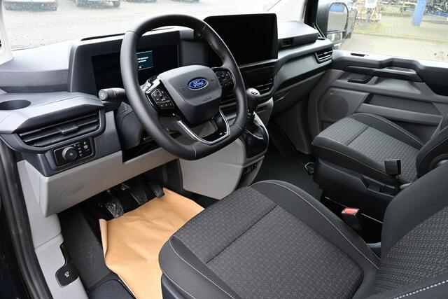 Ford TRANSIT CUSTOM Trend 320L DC L2 2.0 TDCI 150 pk LED, ACC, 2 Schuifdeuren, Navigatie, Camera