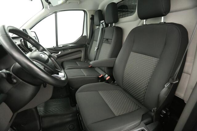 Ford TRANSIT CUSTOM 2.0 TDCI L1H1 Marge Airco Camera Carplay Cruise PDC 3 Persoons Trekhaak