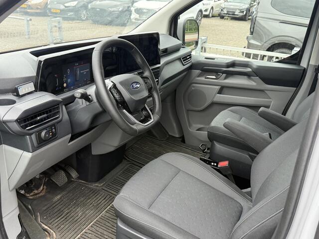Ford TRANSIT CUSTOM 320 2.0 TDCI L2H1 Limited 136pk Automaat | DC | Adaptieve Cruise | Stoelverwarming | Achteruitrijcamera | Trekhaak | Dubbele Cabine