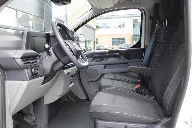 Ford TRANSIT CUSTOM 300 2.0 TDCI L2H1 Trend 136pk - Carplay - Android - LED koplampen - Verwarmd stuurwiel - Stoelverwarming - 70l tank - Rijklaar