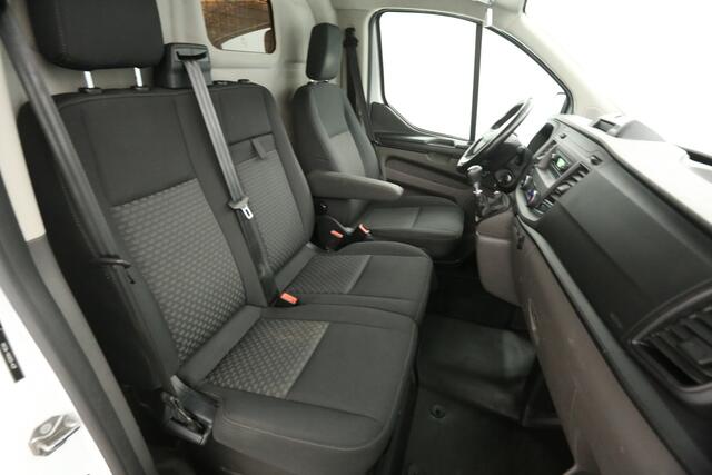 Ford TRANSIT CUSTOM 2.0 EcoBlue L2H1 Airco Cruise PDC 3 Persoons LED Elektrpakket
