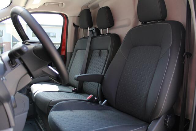 Ford TRANSIT CUSTOM 320 2.0 TDCI L2H1 Limited 136pk - Stoel/Stuurverwarming - Camera - Keyless - ACC - Dodehoek - Rijklaar