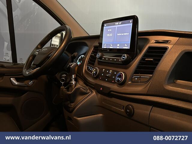 Ford TRANSIT CUSTOM 2.0 TDCI 130pk L2H1 Euro6 Airco | Multimedia scherm | 2800kg Trekhaak | Stoelverwarming | Cruisecontrol | Parkeersensoren, bijrijdersbank, verwarmde voorruit