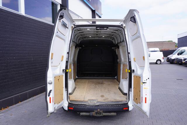 Ford TRANSIT CUSTOM 2.0 TDCI 130PK L2H2 EURO 6 - Airco - Navi - Cruise - ¤14.900,- Excl.