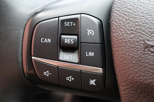 Ford TRANSIT CUSTOM 340 2.0 TDCI 190 PK L2H1 | Raptor Edition | Blind Spot | Bi-Xenon | Navigatie | Camera | CarPlay | 3-Zitter | DAB | Cruise control | PDC V+A | LED | Nieuwe APK | Dealer onderhouden