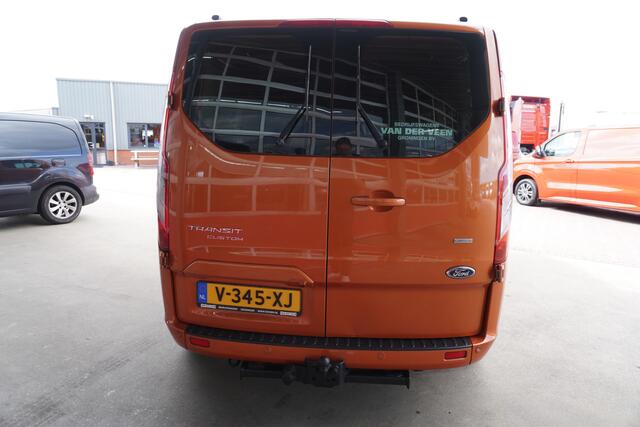 Ford TRANSIT CUSTOM 340 2.0 TDCI 170PK L2H1 Limited nr. V182 | Airco | Cruise | Navi | trekhaak