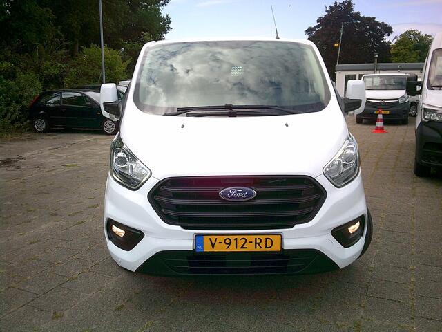 Ford TRANSIT CUSTOM 280 2.0 TDCI L1H1 Trend VOORZIEN VAN 6 TRAPS AUTOMAAT !!!!