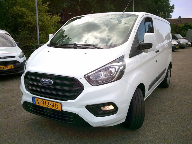 Ford TRANSIT CUSTOM 280 2.0 TDCI L1H1 Trend VOORZIEN VAN 6 TRAPS AUTOMAAT !!!!