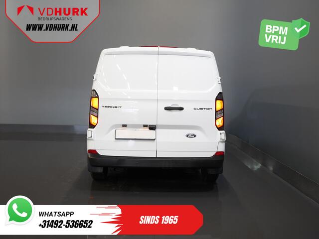 Ford TRANSIT CUSTOM 320 2.0 TDCI 136 pk L2 Trend BPM VRIJ! LED/ Standkachel/ Stoelverw/ 2.7t. Trekverm./ Carplay/ Camera/ Climate/ PDC/ Cruise