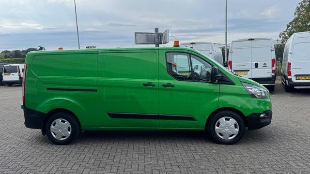 Ford TRANSIT CUSTOM 2.0 TDCI 96KW 131PK L2H1 AUTOMAAT EURO 6 AIRCO/ CRUISE CONTROL/ NAVIGATIE/ 100% DEALERONDERHOUDEN
