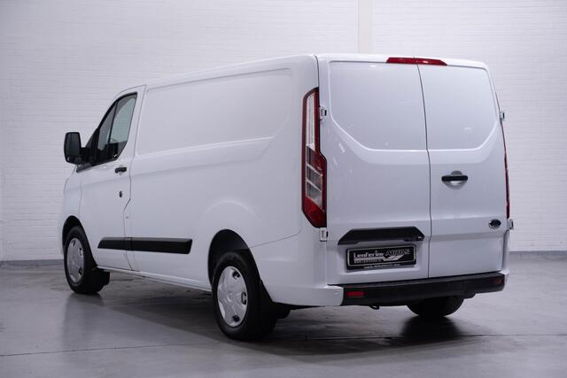 Ford TRANSIT CUSTOM 2.0 TDCi 130 pk L1H1 Trend Navi, Camera Dodehoek Assist, Laadruimte Pakket, PDC V+A, 3-Zits