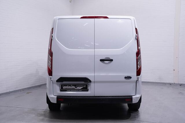 Ford TRANSIT CUSTOM 2.0 TDCi 130 pk L1H1 Trend Navi, Camera Dodehoek Assist, Laadruimte Pakket, PDC V+A, 3-Zits