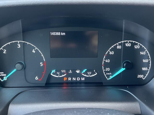 Ford TRANSIT CUSTOM 300 2.0 TDCI L2H1 Limited | Navigatie/Android/Apple Carplay | Trekhaak | Laadruimte Inrichting | Lichtmetalen 16" | Parkeersensoren Voor en Achter | Cruise Control | Airco |