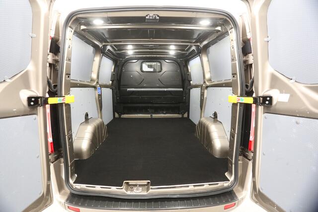 Ford TRANSIT CUSTOM 2.0 TDCI L1H1 | Automaat | Airco | 3-Zits | Cruise | Camera | Carplay | Trekh. | Navi