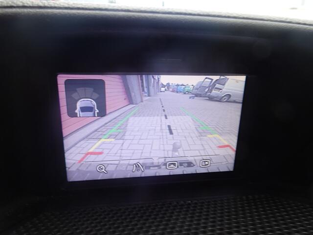 Ford TRANSIT CUSTOM 290 2.2 TDCI L2H1 Trend DC 6 pers airco