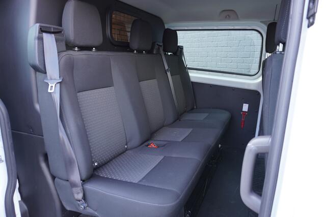 Ford TRANSIT CUSTOM 2.0 TDCI Dubbele Cabine - EURO 6 - Airco - Cruise - PDC - ¤14.900,- Excl.