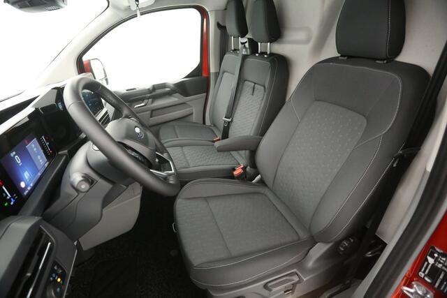 Ford TRANSIT CUSTOM 320 2.0 TDCI L2H1 Limited | Camera | Carplay | Stoel/Stuur verwarmd | Airco | 3-Zits | Virtual | Adaptive Cruise