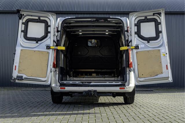 Ford TRANSIT CUSTOM 2.0TDCI | L2H1 | 170PK | Automaat | Camera | CarPlay | LED | Xenon | Zijschuifdeur R+L | Cruise| PDC | Euro 6