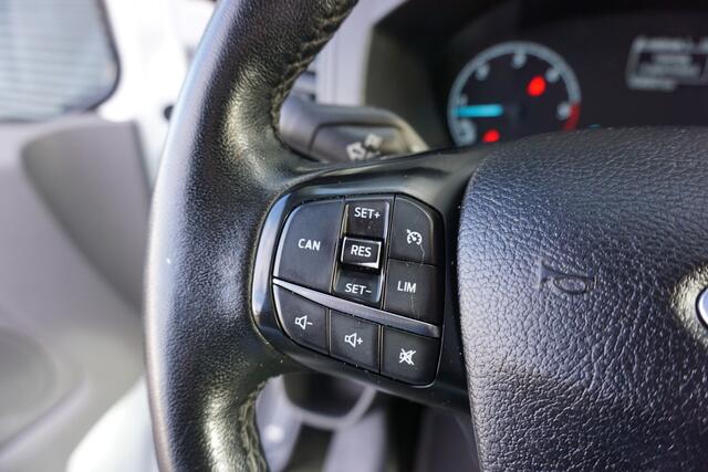 Ford TRANSIT CUSTOM 130 PK Automaat L1H1 Airco Cruise Trekhaak Euro 6